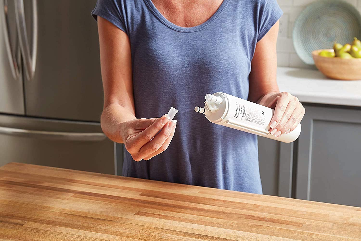 ULTRAWF Frigidaire PureSource Ultra Refrigerator Water Filter Cap Removal Image- DiscountFilterStore.com